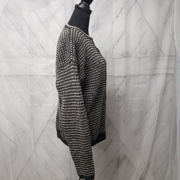 COPY - VTG Woolrich Gray Preppy Button Up Cardigan Size L - Picture 7 of 10